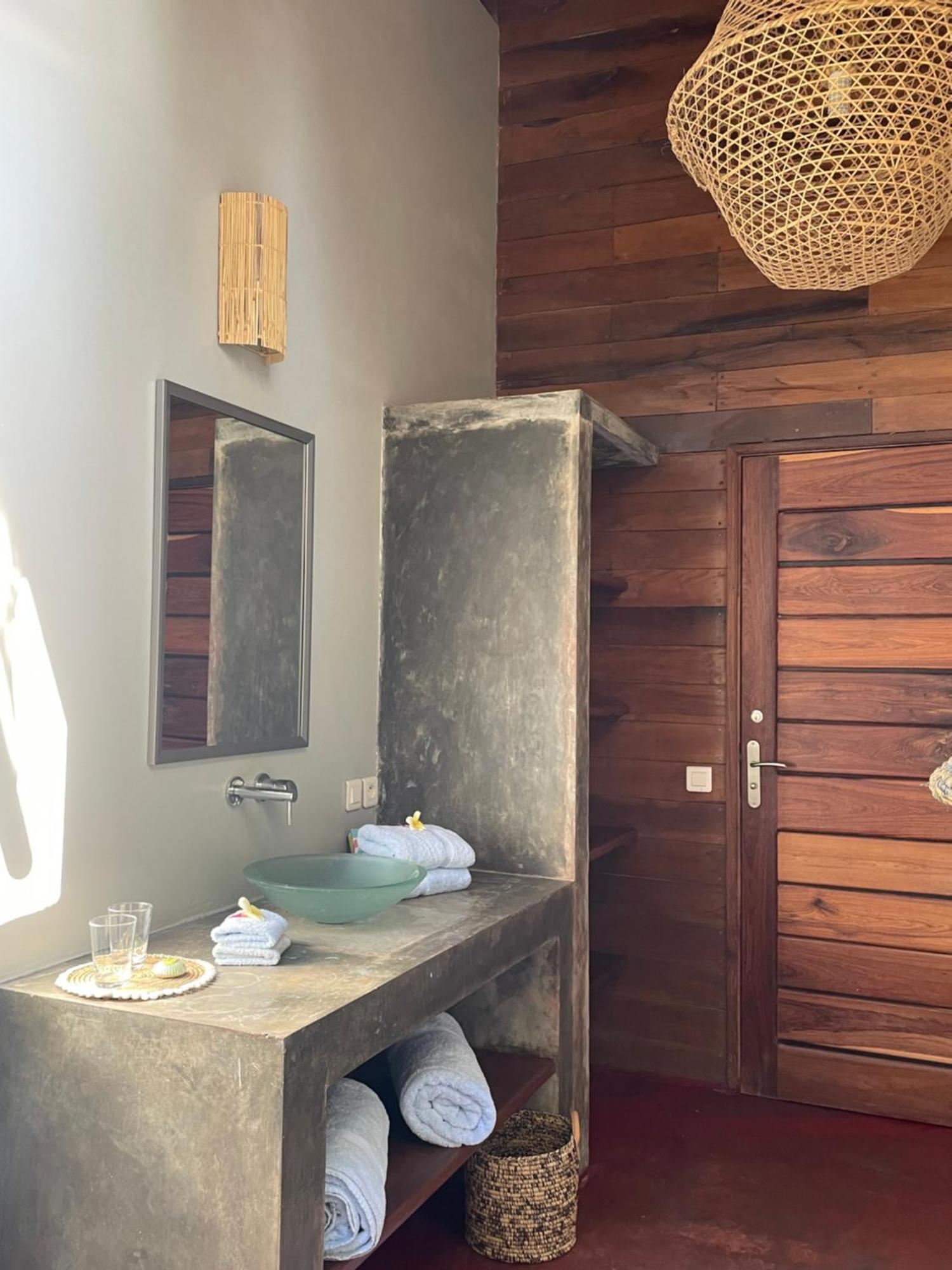 Lodges Cap Dore Андилана Екстериор снимка